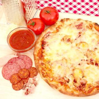 Húsfaló pizza 24 cm